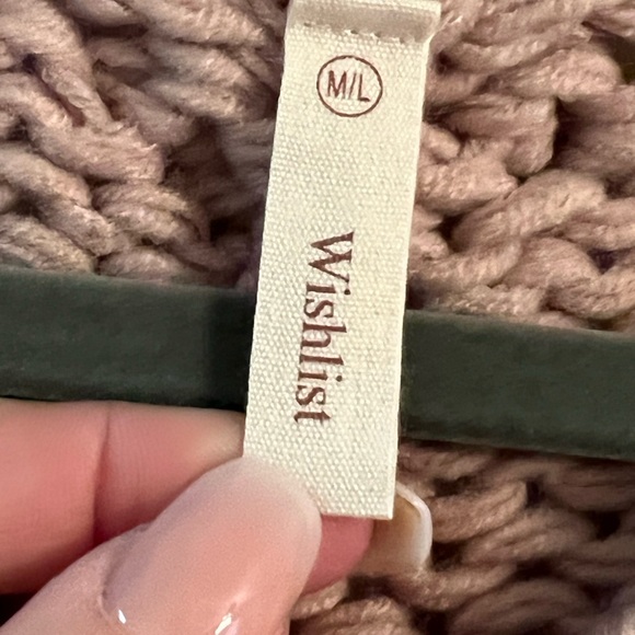 Beautiful Wishlist Sweater - Picture 3 of 3
